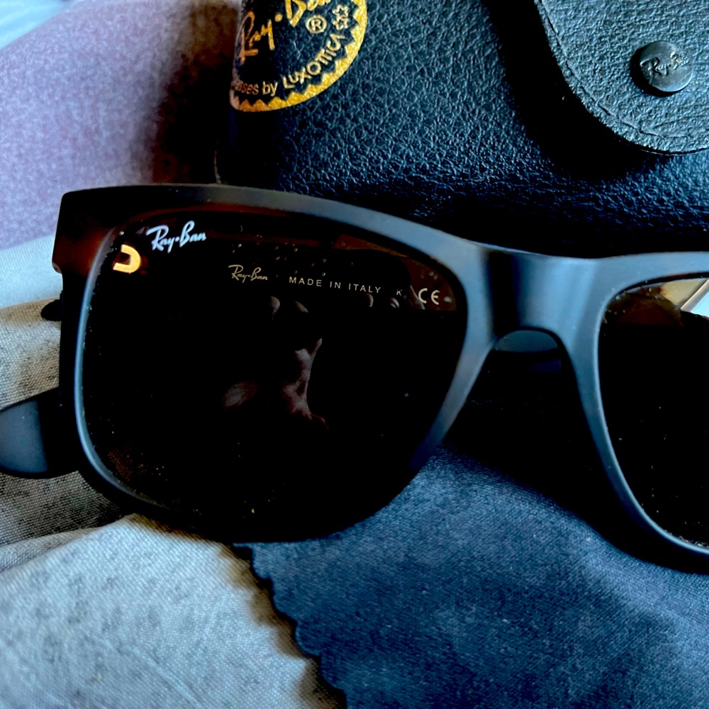 Ray bans